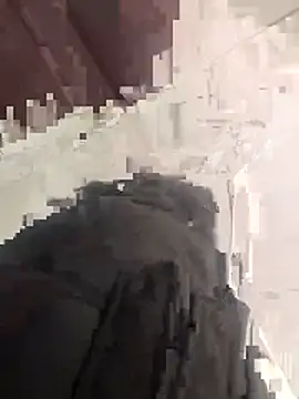 CrazzyChicks live sex cam