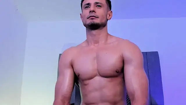 adonys_lewis_ (M young) - acabarr sobre mi abdomen 🍫😈🍆