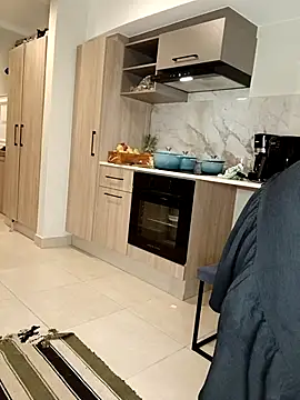 Webcam Model (Nattybae009)  is live.Free join now!