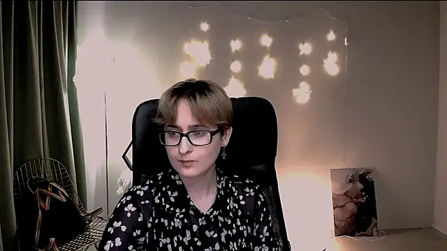 LixeLuna live sex cam