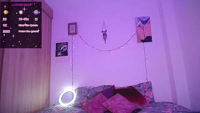 dark__nymph live sex cam