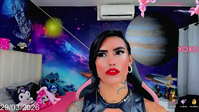 Nella_Dolls live cam profile