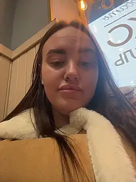 KiraSunshine live sex cam