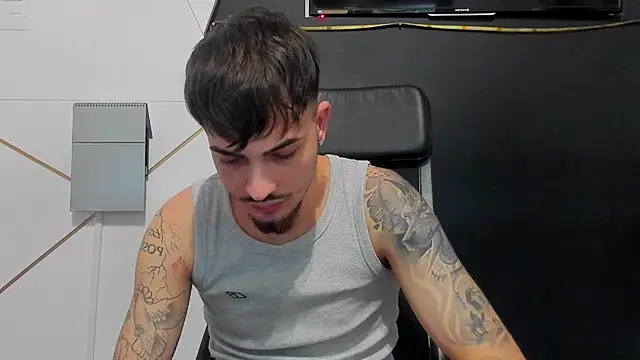 BrandonTate live sex cam