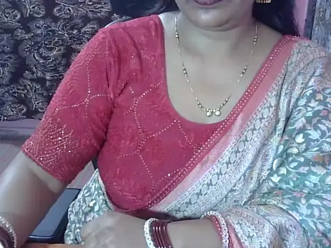 pinki_012 (F young) - pussy