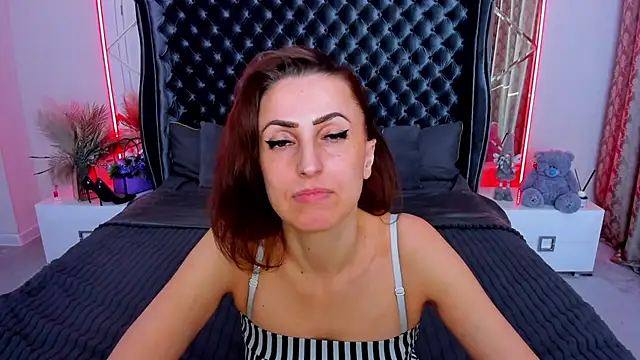 Rebecca_Diamond live sex cam