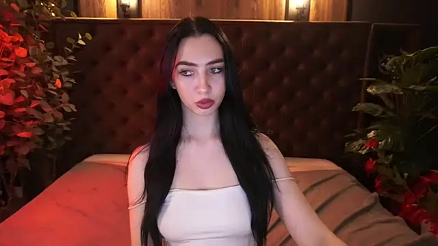 WildKittenX_ live sex cam