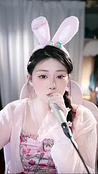 Dou-Dou-er live sex cam