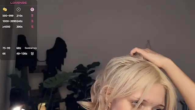 LaureMestler live sex cam