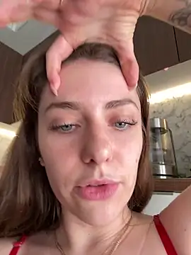 web cam striptease MariiD