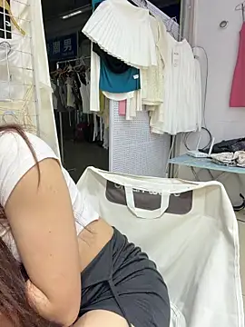 selenaaaaa- (F young) - 群组表演，16tk per min