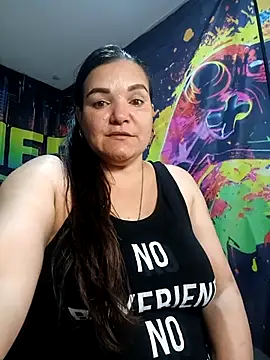 Webcam Model (Zuleyka_69) is live