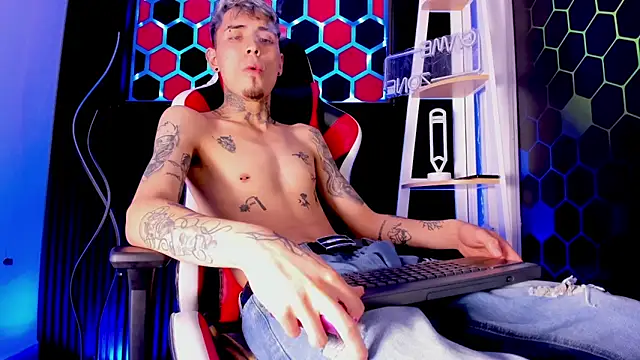 max_hader_ (M young) - my warm milk 🥵💪🍆