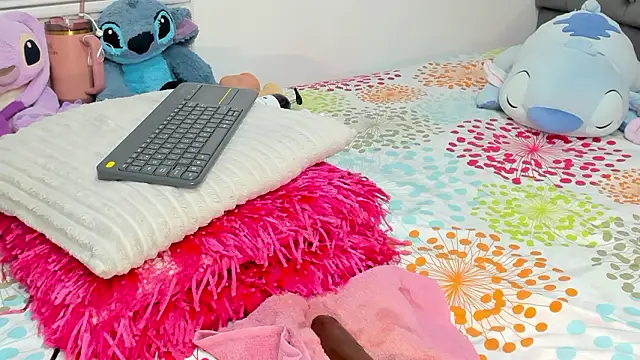 Elizabeth_18_ live sex cam