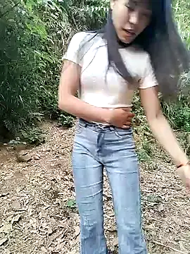 gugu0022 - Gugu0022's free webcam - UK Sex Cams