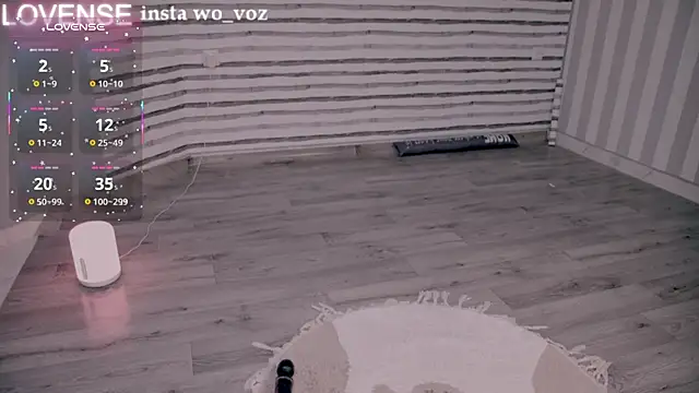 Careful_i_bite live sex cam