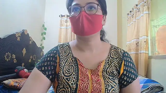 elena_cruz5 (F young) - Boobs show