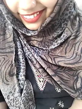 miss_rose__ (F young) - Fussy show