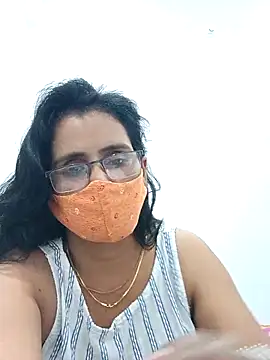 Webcam Model (sanjana077) is live