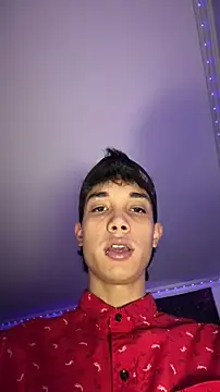 DiamondEssence live sex cam