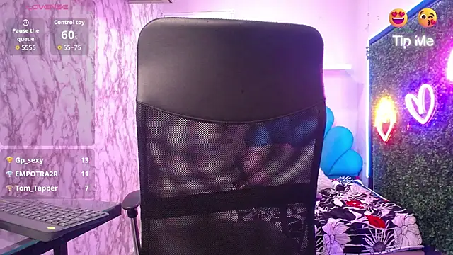 valeria_martinez19 live sex cam