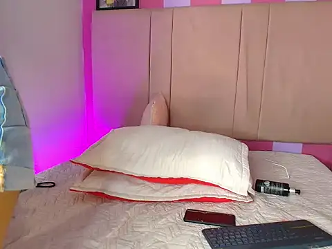 dakashyten - Dakashyten's free webcam - UK Sex Cams