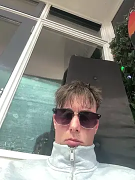 maniackle (M young) - Pocket pussy