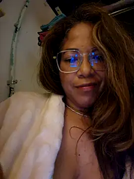 mila38 (F milf) - Squirting