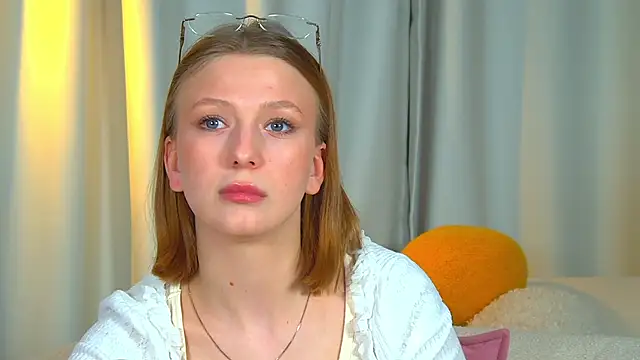 beatricebinoche - BeatriceBinoche's free webcam - UK Sex Cams