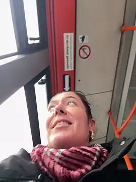 eveangelll (F milf) - Squirt in locker gym (pvt on)