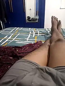 MidnightFlirtX webcam