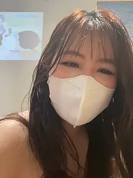 your-sunny (F young) - Giúp em mua một chiếc lush mới