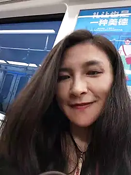 yinyin326 Live Webcam on Stripchat