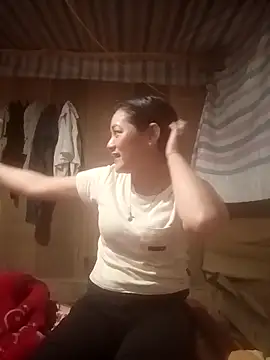 momo-biki - Momo-biki's free webcam - UK Sex Cams