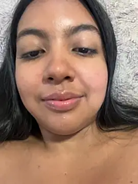 Webcam Model (nicole_fisherr)  is live.Free join now!