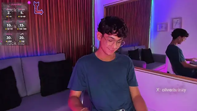 oliver20__ - Oliver20__'s free webcam - UK Sex Cams