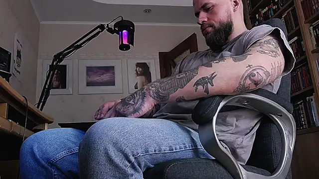 findomjason (M young) - to be a good boy is what u crave😈