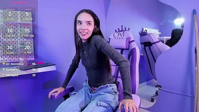 web cam nude Zoe 444