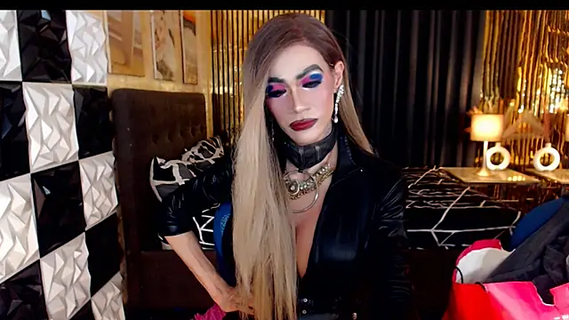 livesex free MonstrousCockDiva