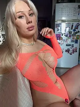 LaraHollywood webcam