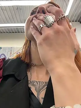 RosieSecret live sex cam