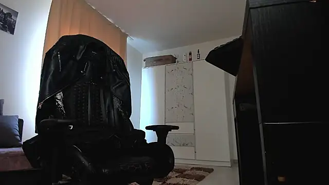 liamaesthetic live sex cam