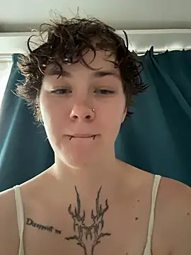 icemur (F teen) - Finger in the pussy