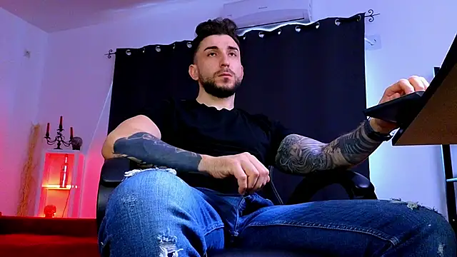 mightyaaron66 (M young) - 𖤐🔥 parTy Time ,House parTy  !  💨𖤐