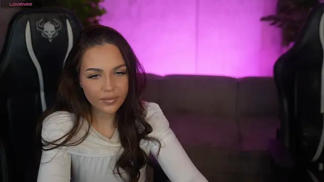 Luna_secretgirl webcam