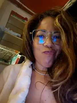 mila38 (F milf) - Squirting