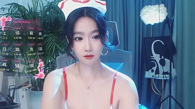 feifei-love Live Webcam on Stripchat