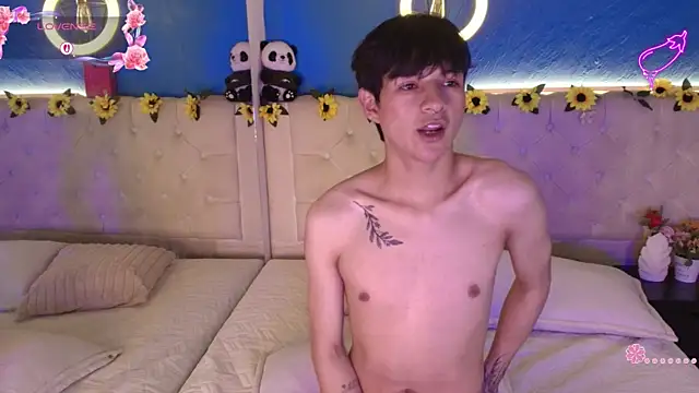 aleaurarashi (M young) - red ass