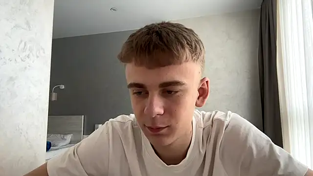 SoloFury live sex cam