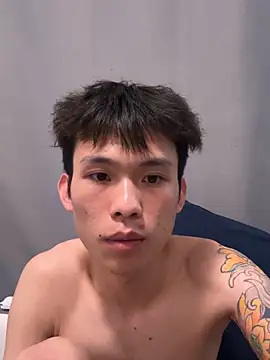 zzzzppp3 Live Webcam on Stripchat